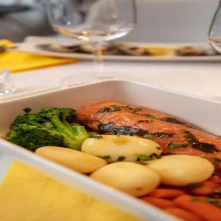 Ξενοδοχείο Campanile & Restaurant / 3*