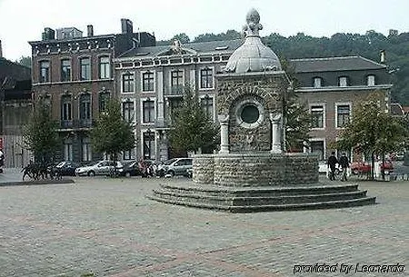 Ξενοδοχείο Campanile & Restaurant / 3*