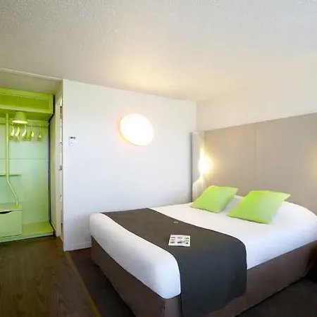 Hotel Campanile & Restaurant / Lieja