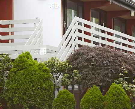 Campanile & Restaurant / Liège