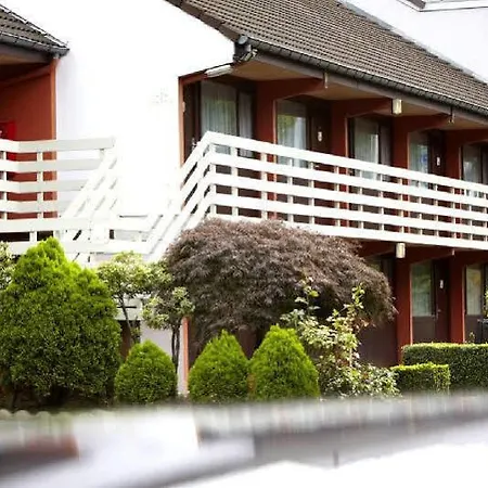 Campanile & Restaurant / 3* Liège