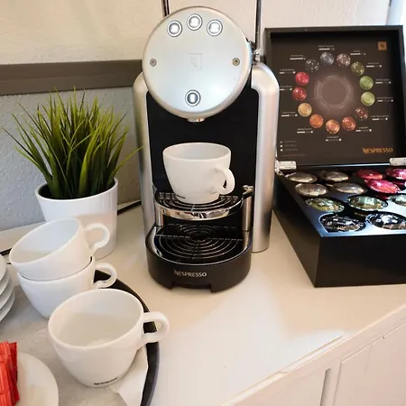 Campanile & Restaurant / 3*