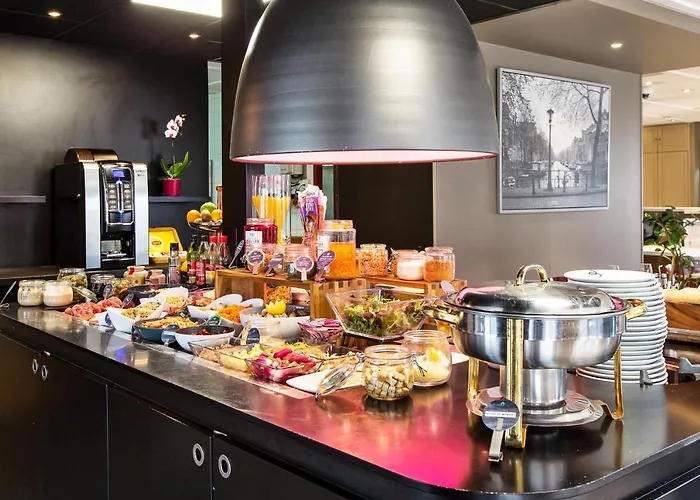 Campanile & Restaurant / Hotel 3*