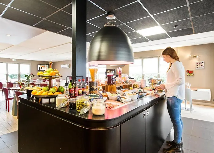 Campanile & Restaurant /