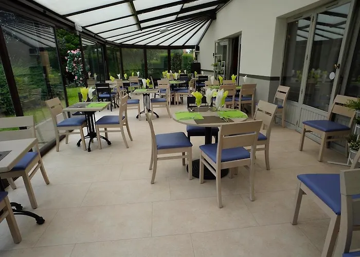 Campanile & Restaurant /