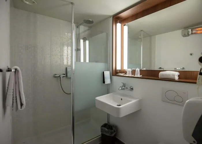 Campanile & Restaurant / 3* Liege