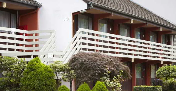 Campanile & Restaurant /