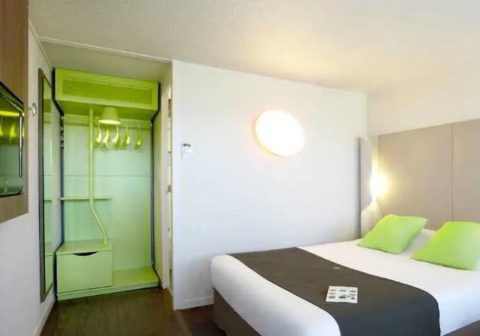 Campanile & Restaurant / Hotel 3*